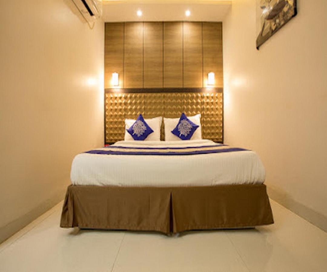 Cherrystay Kiran Inn Indore Eksteriør bilde